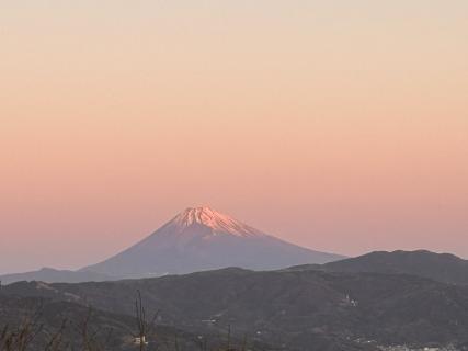 茜色の富士山