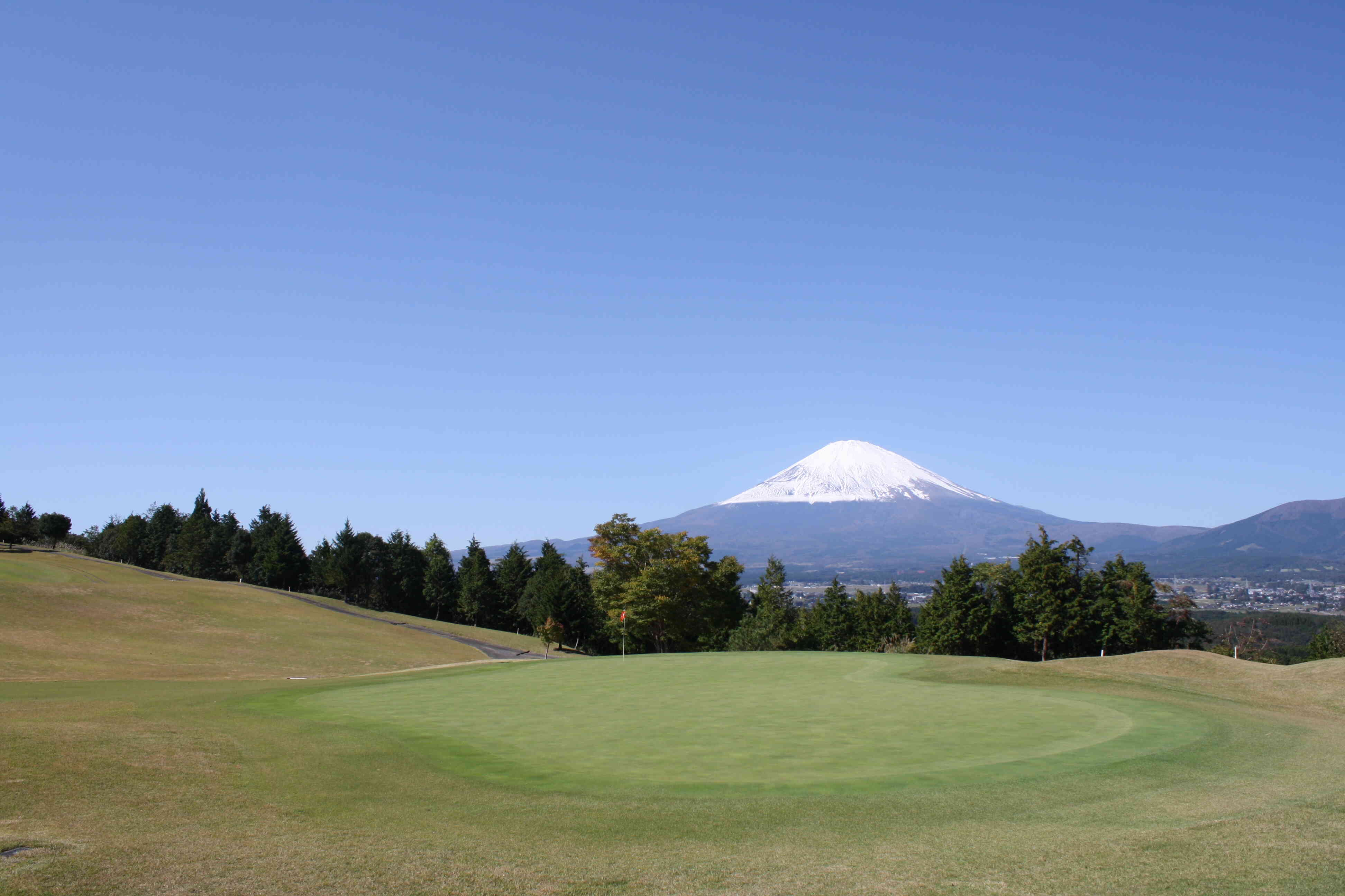 3番ホールからの富士山