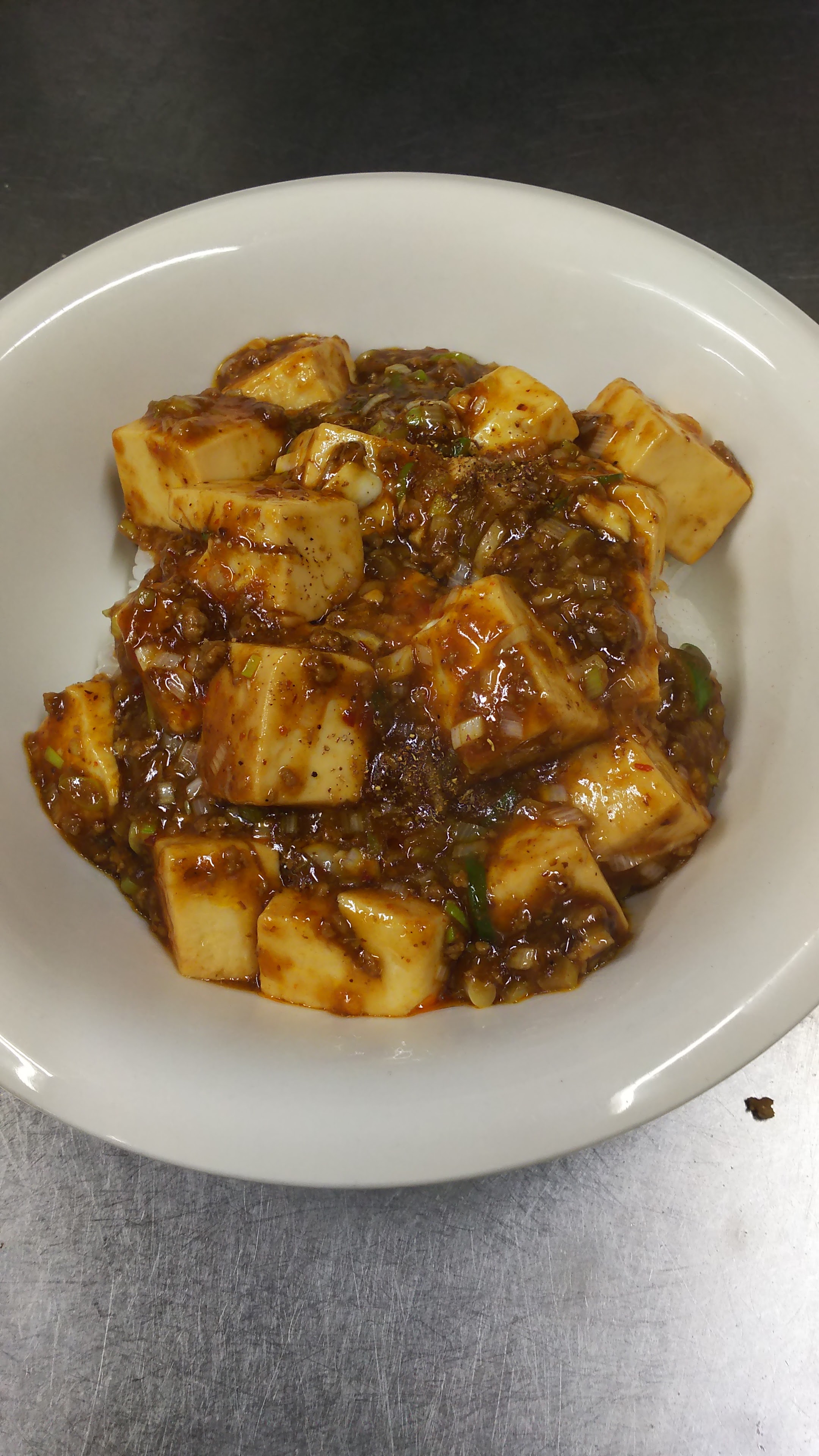 これぞウマ辛、麻婆丼