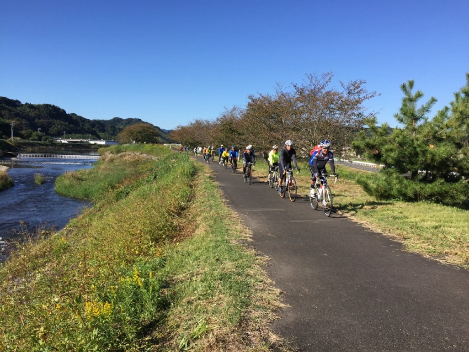 朝比奈川