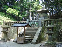 徳川家康公が祀られる神廟