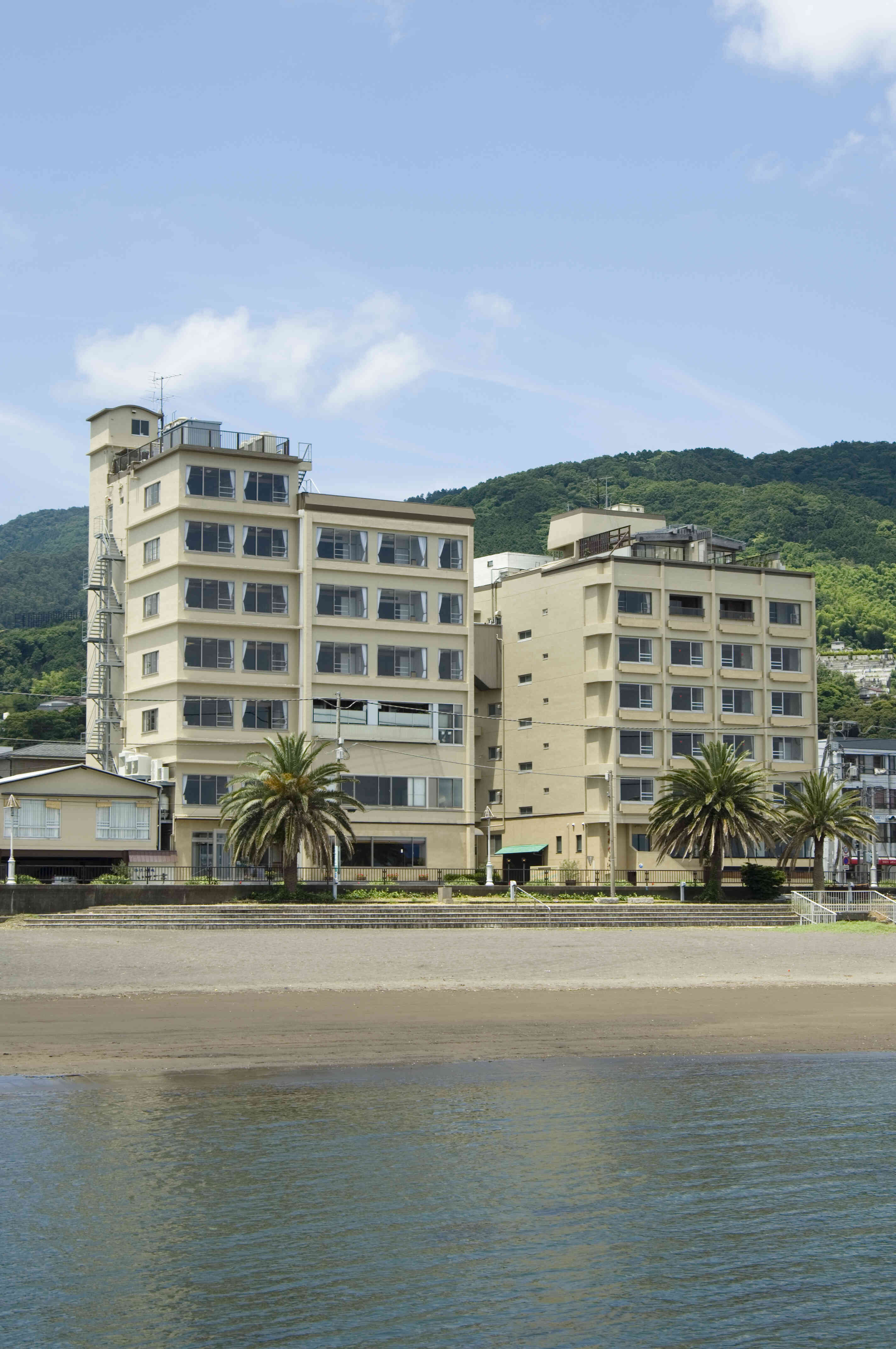 湯浴みの宿　かめや楽寛