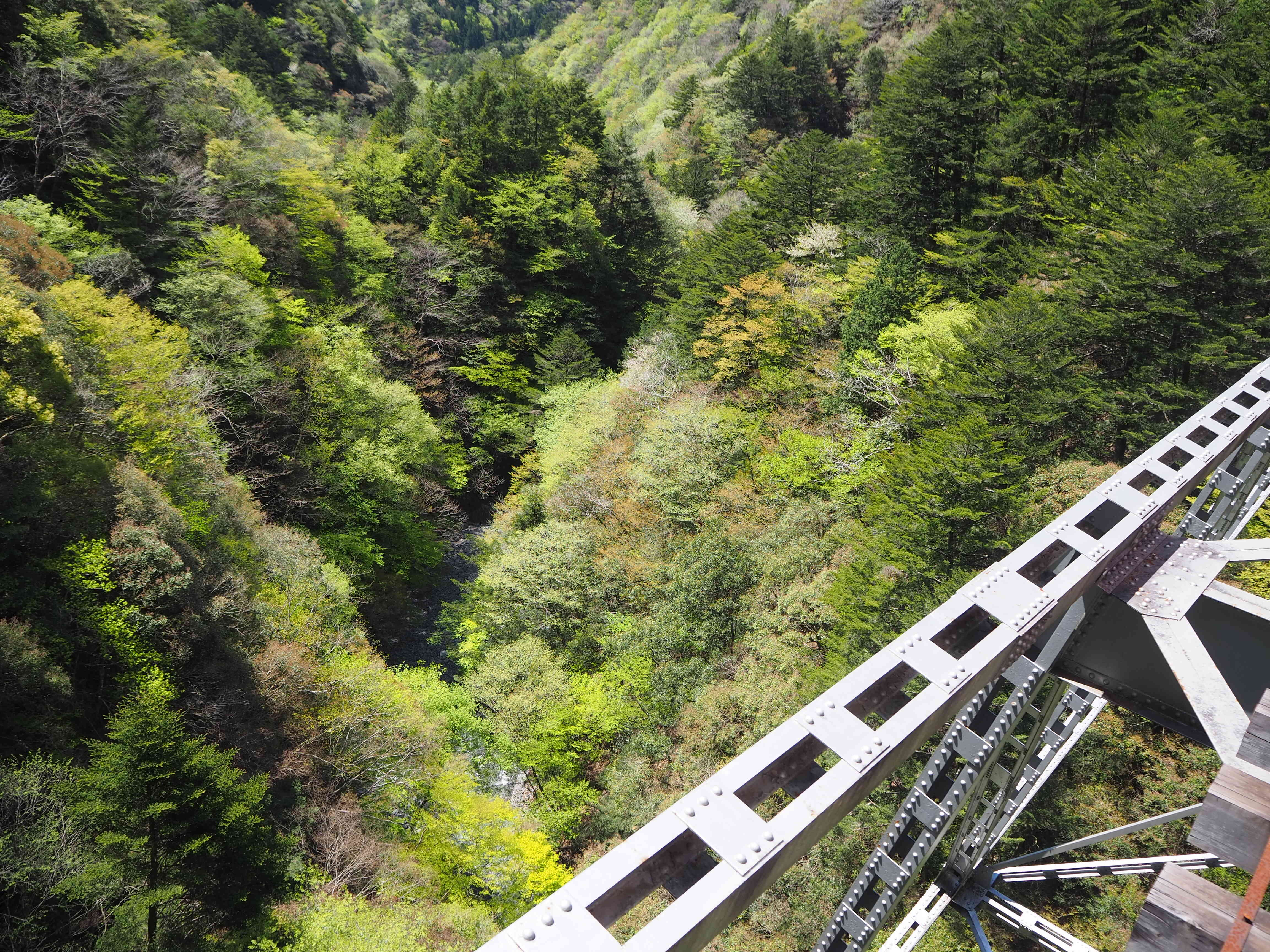 関の沢鉄橋