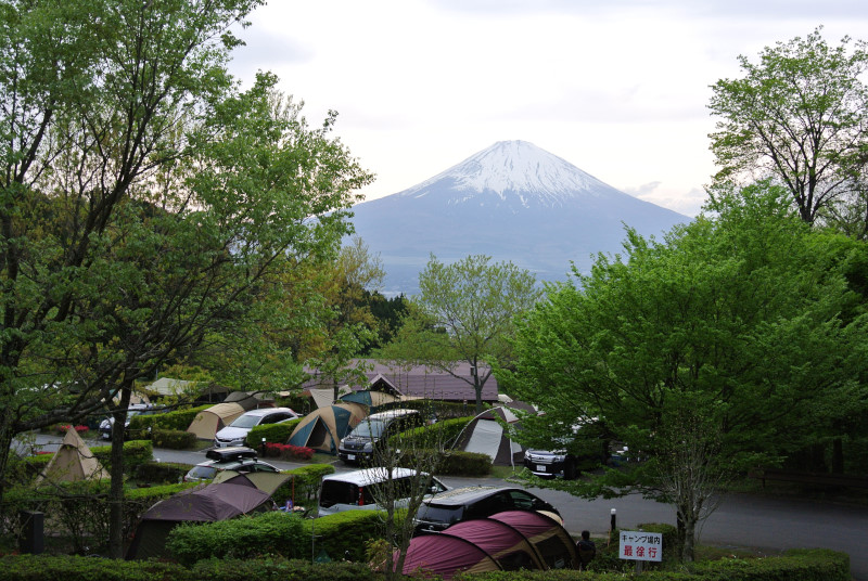 テントサイトの風景