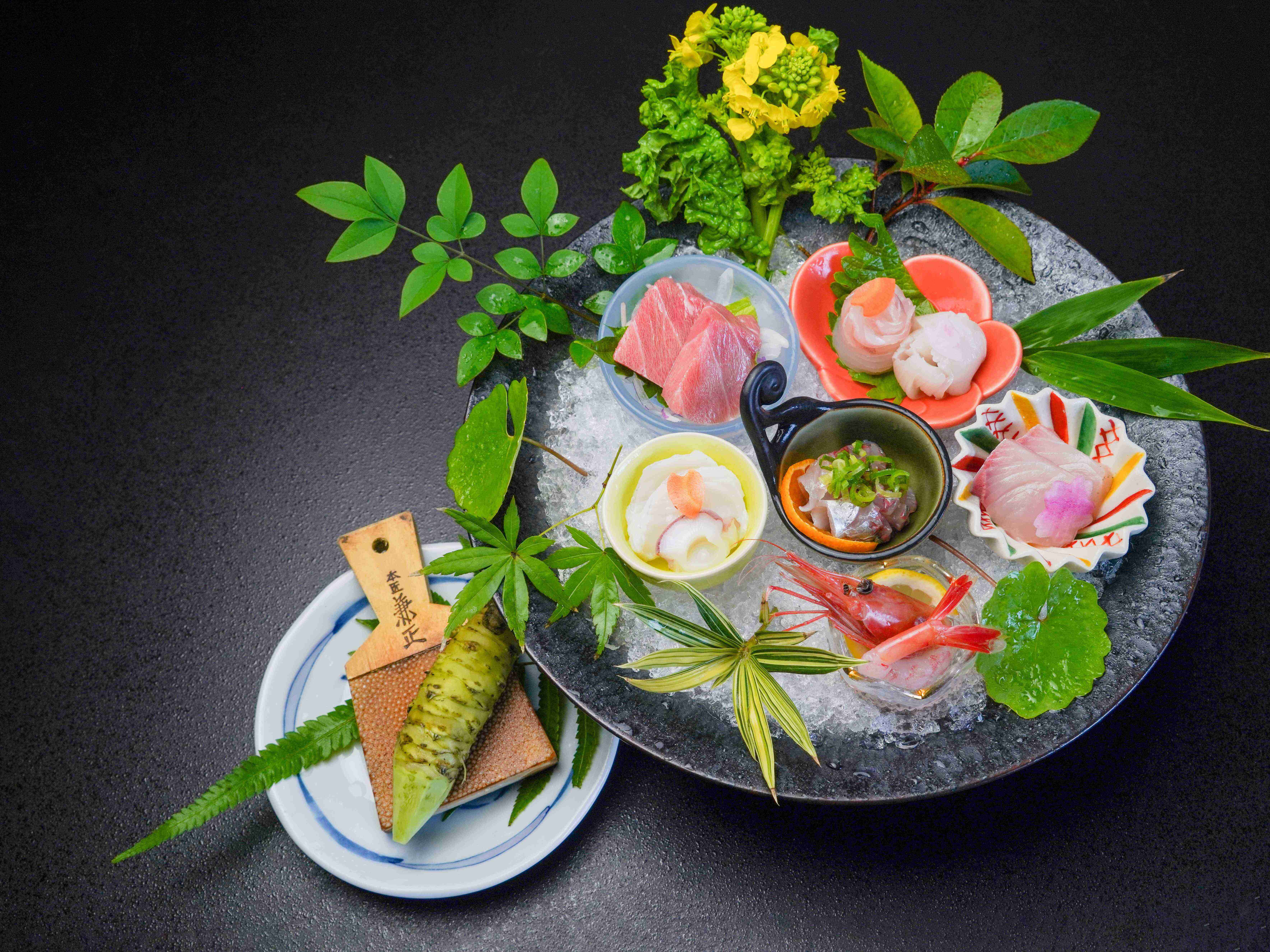 刺身盛り合わせ