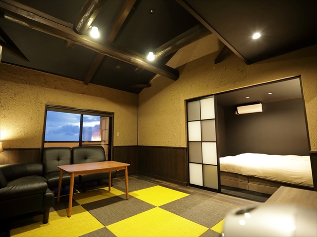 2021年リニューアルの和洋展望室は「風の詩」「音の蔵」。客室展望風呂は温泉です