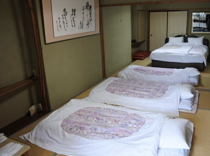 5人部屋画像