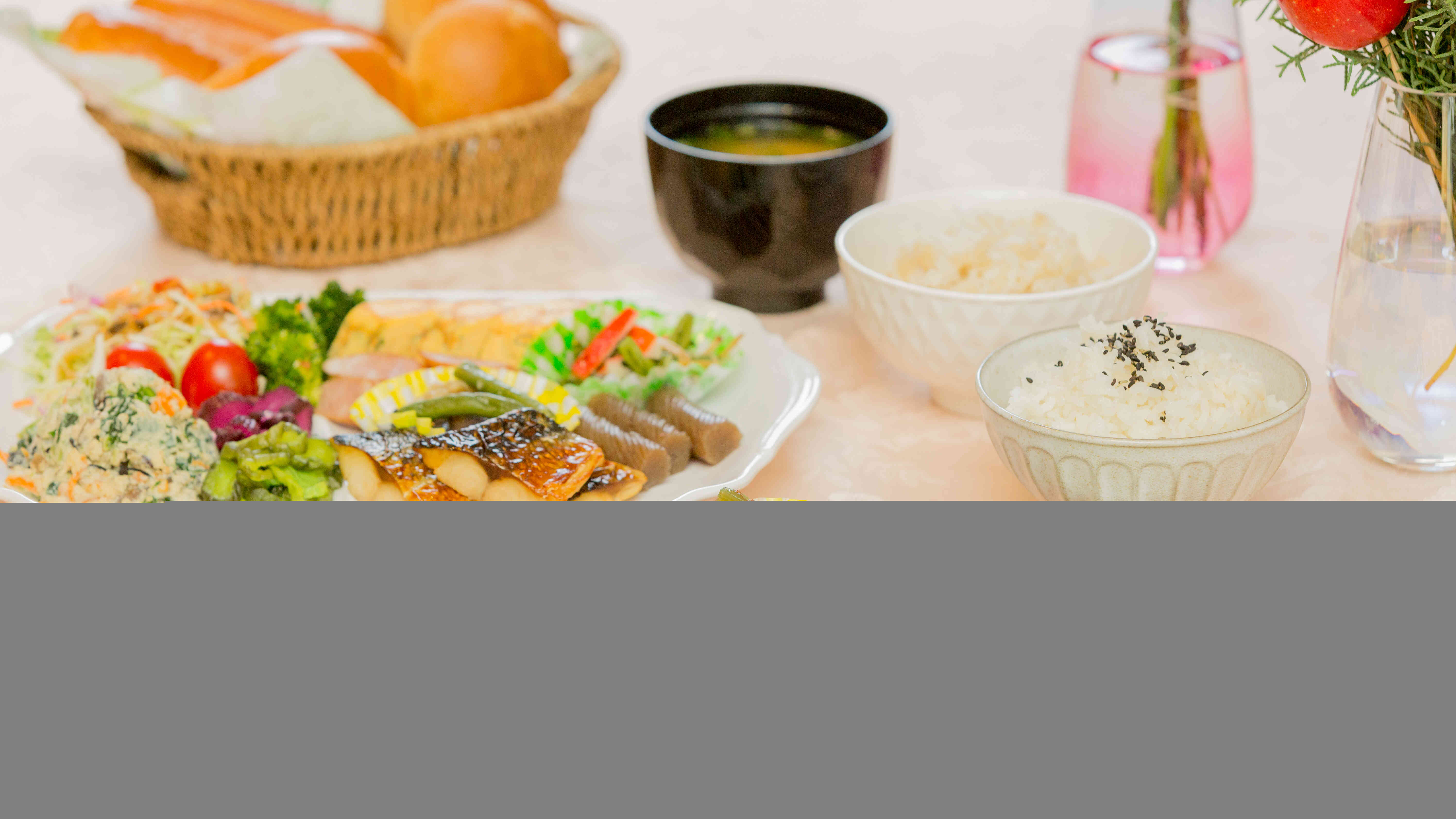 朝食