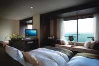 海一望の客室（一例）シモンズ社のベッドが快適な眠りを誘う