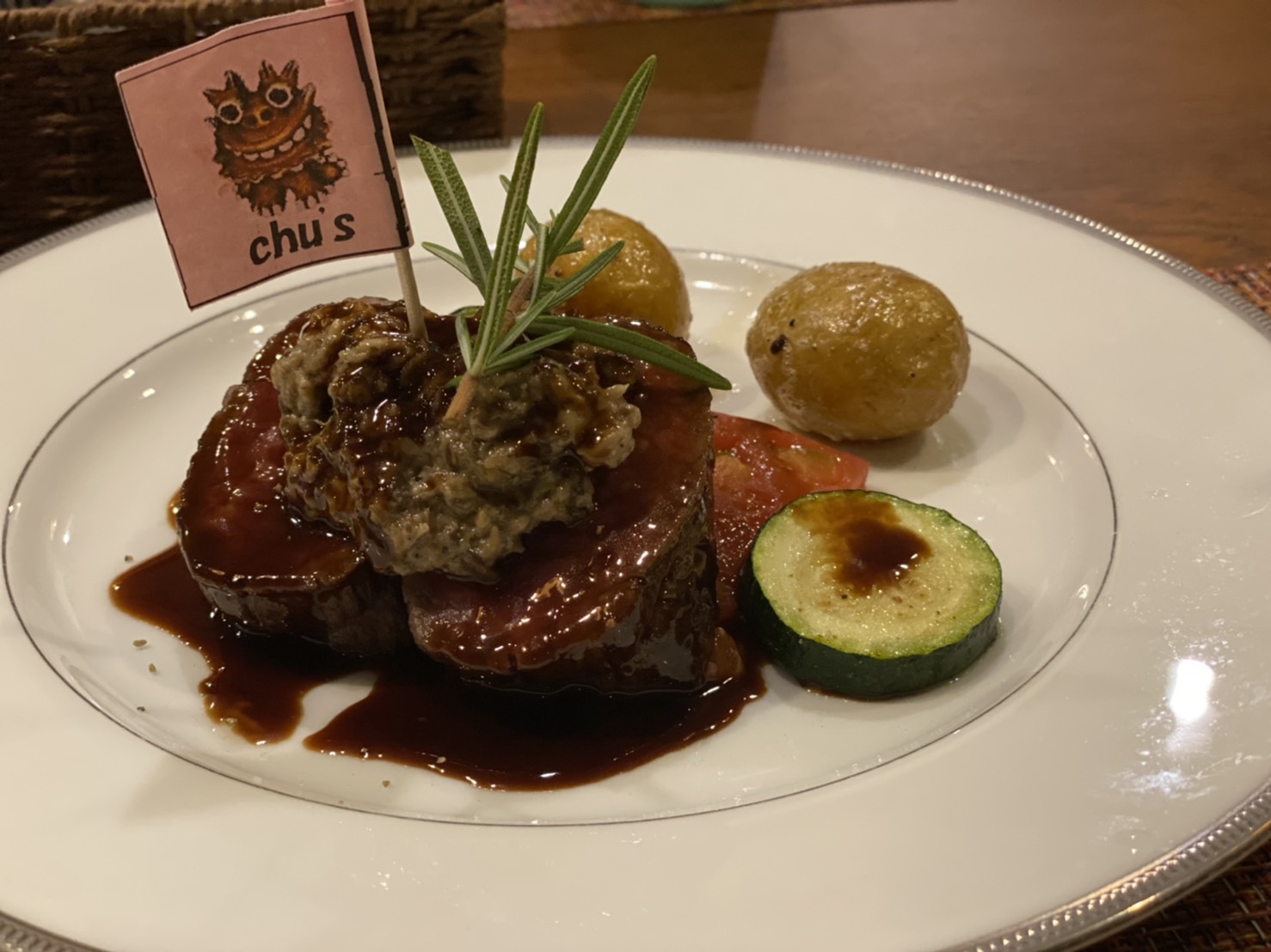 コース料理肉料理