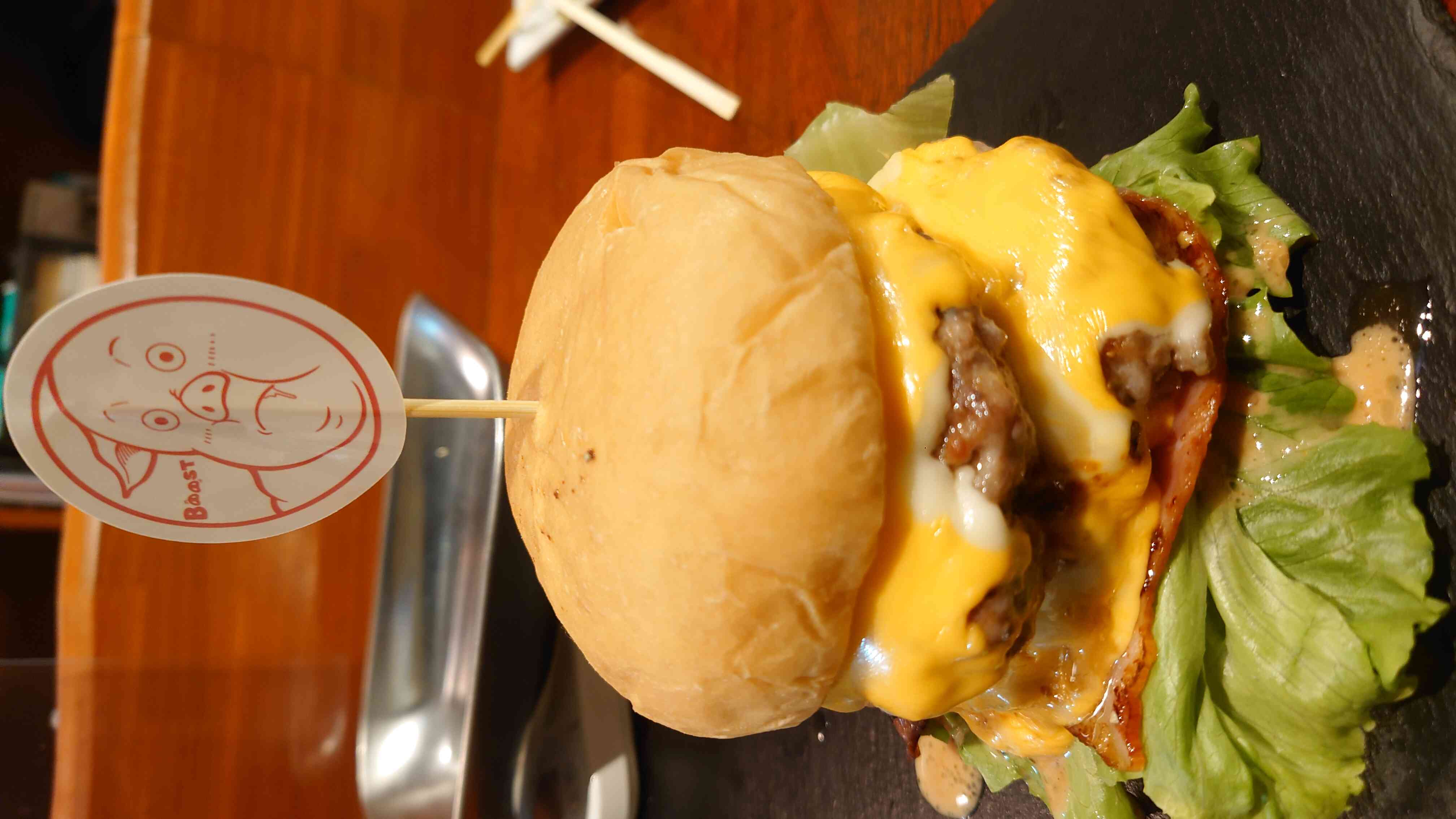 大人気のBoostバーガー