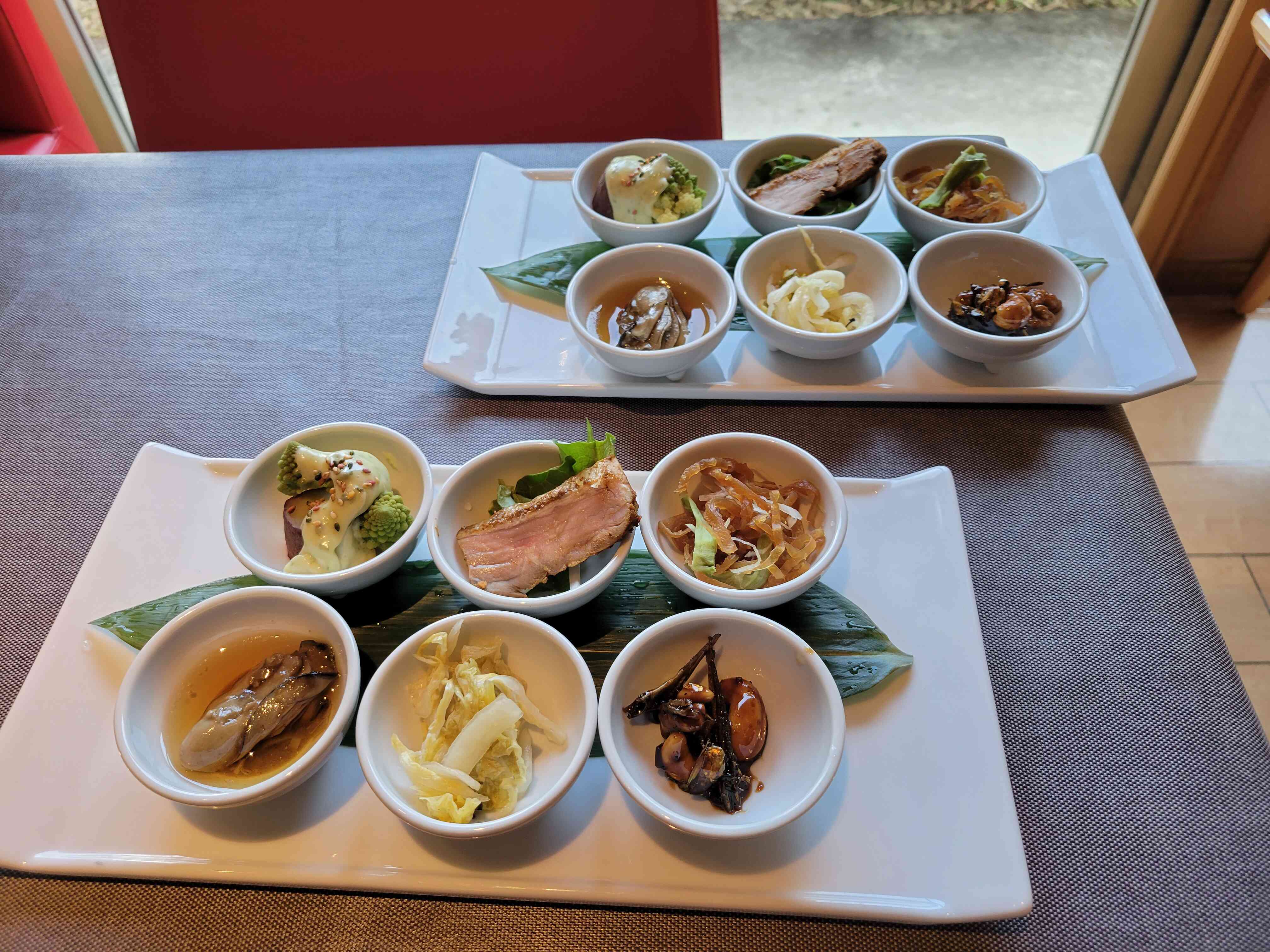 ランチセットでのご提供になるおかず6品盛りです。
この他に選べるメイン料理がつきます。