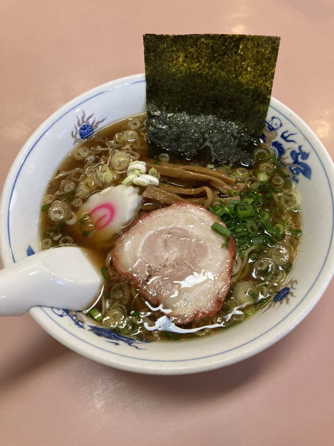 シンプル伊豆ベストな醤油ラーメン