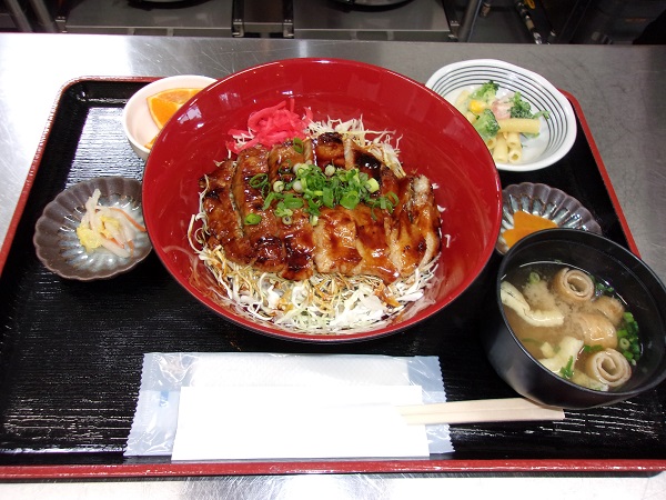 「お薦めのポーク丼」
