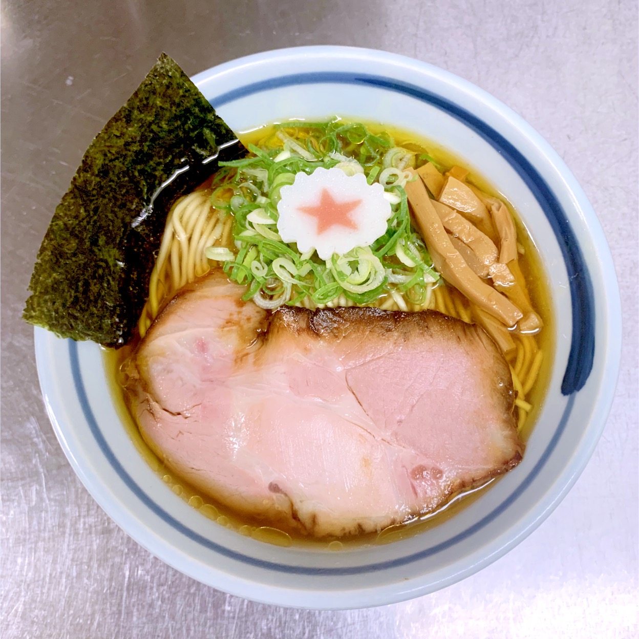 極　丸鶏醤油ラーメン