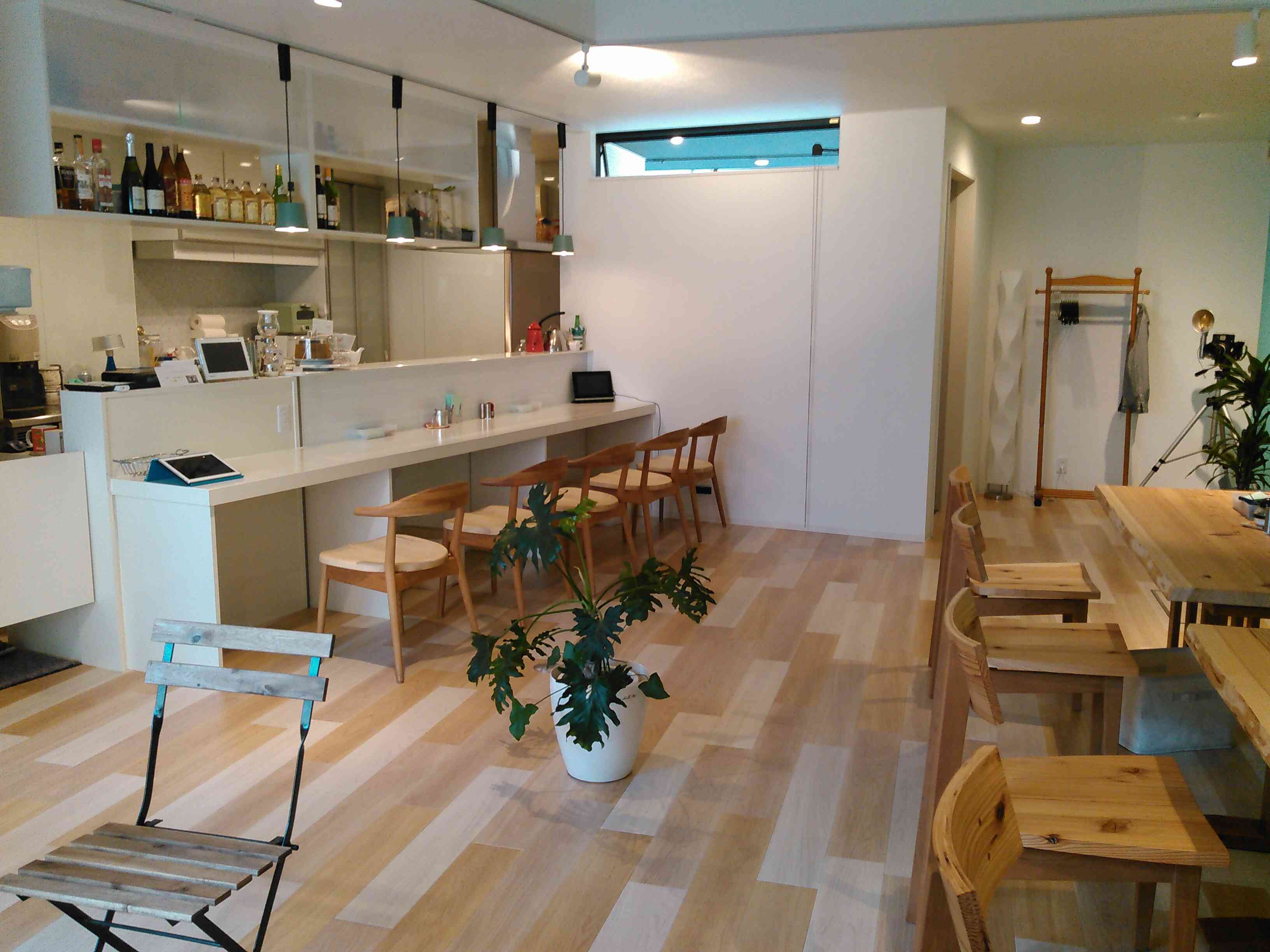 落ち着いた雰囲気の店内
