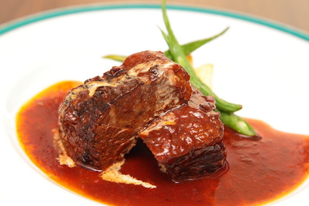 伊豆牛の赤ワイン煮