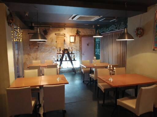 店内 30席ほど