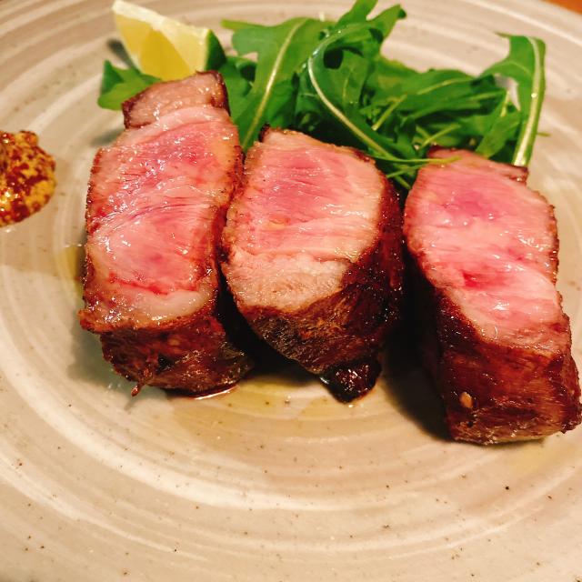 お肉料理