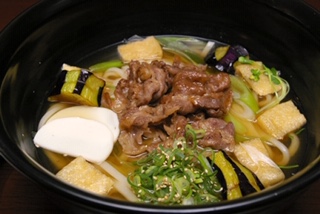 数量限定 黒毛和牛肉すきのおうどん