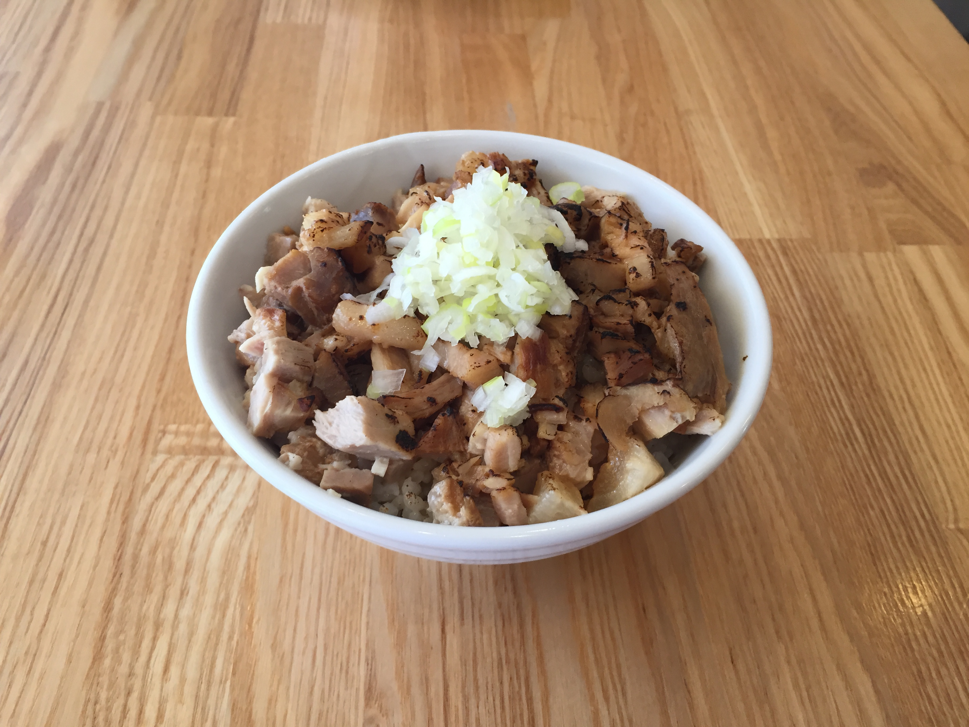 大人気のチャーシュー丼