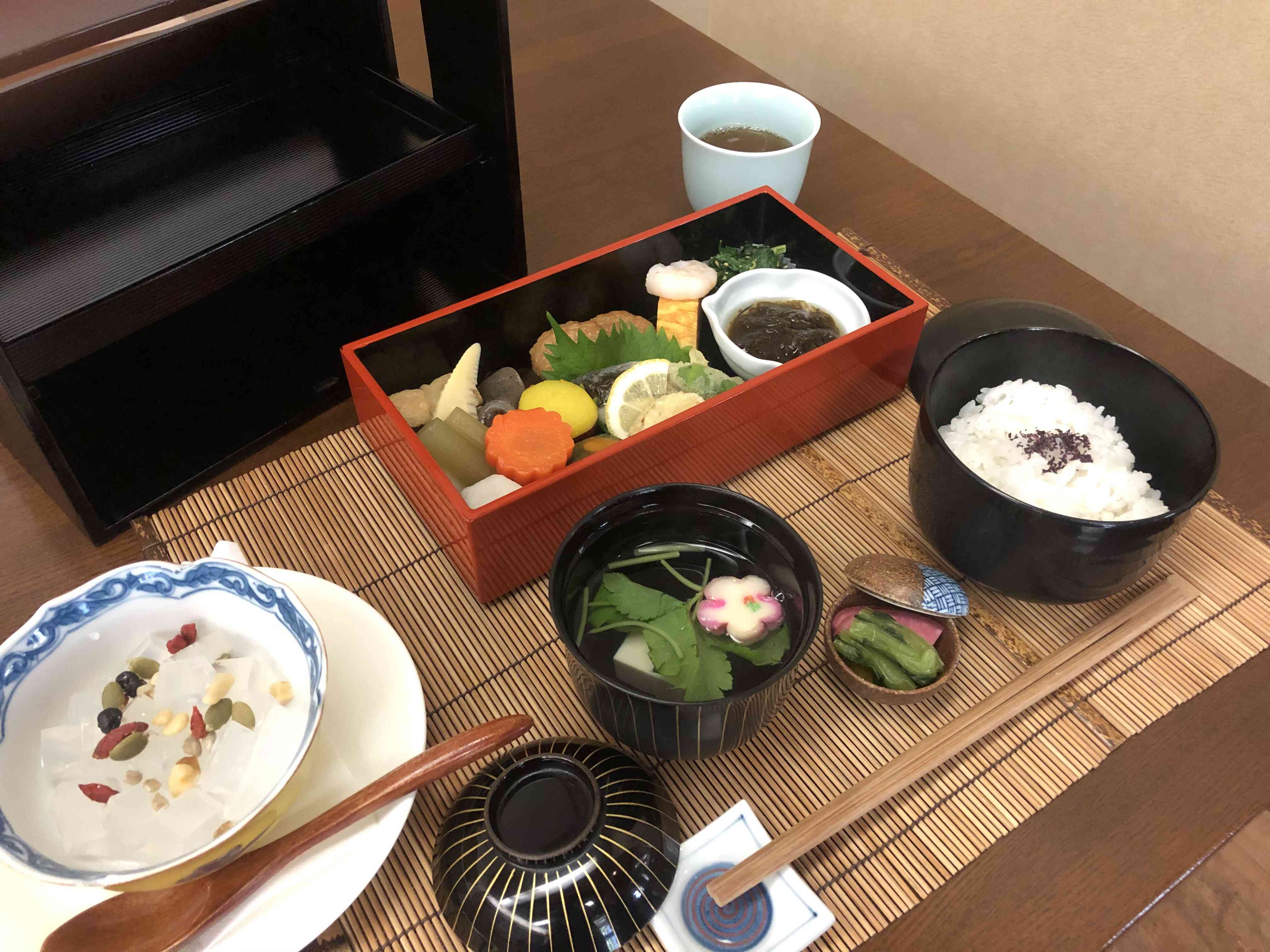 ヘルシー懐石弁当