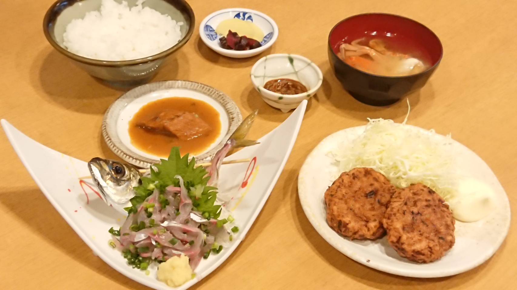 当店一番人気の漁師めし定食