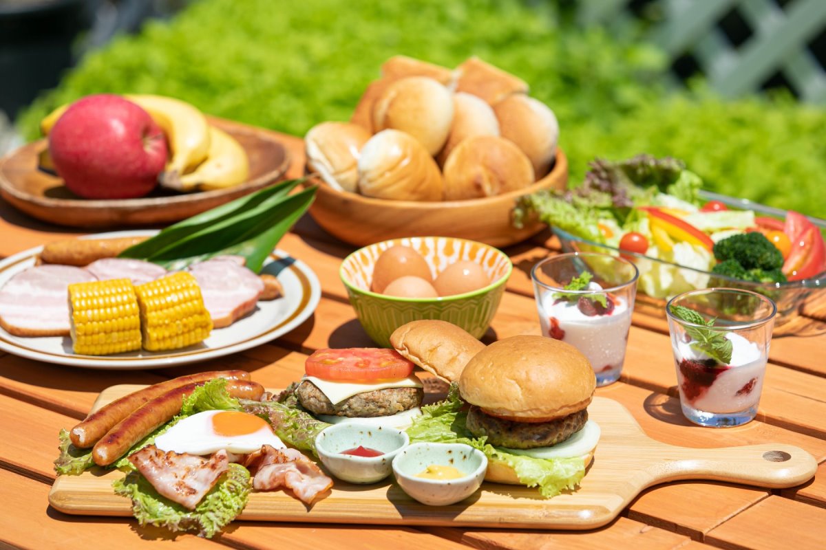 朝食の方も、専用ブースにてBBQスタイルにて、お召し上がりいただけます