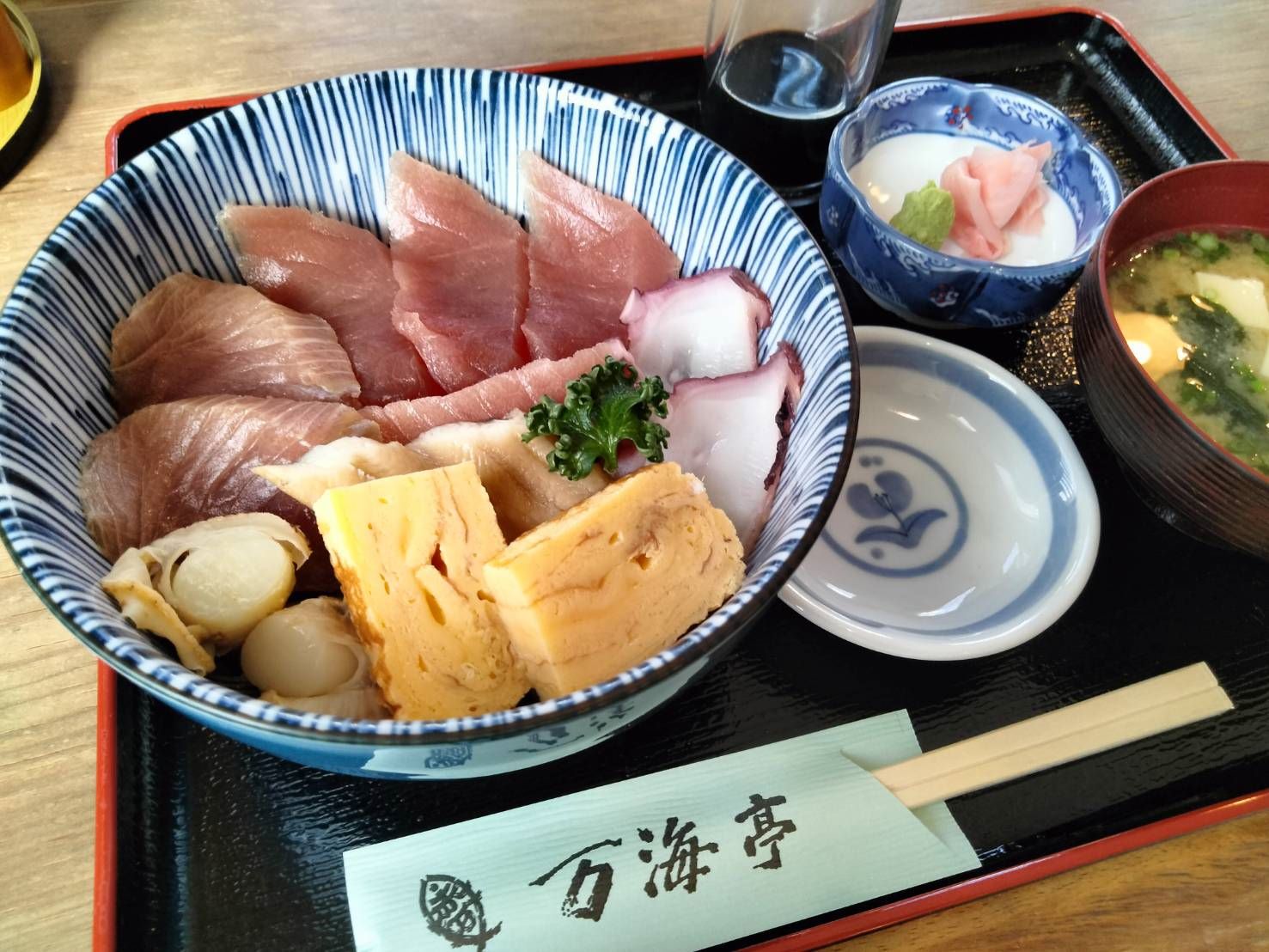 料理（海鮮丼）