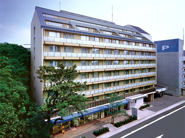 JR静岡駅より徒歩5分のスタイリッシュホテル