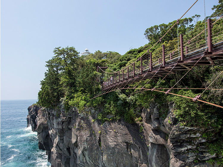 海岸 吊り橋 城ヶ崎 伊豆城ヶ崎海岸「橋立吊橋」と幻の滝「対島の滝」知られざる絶景へ行ってみよう！