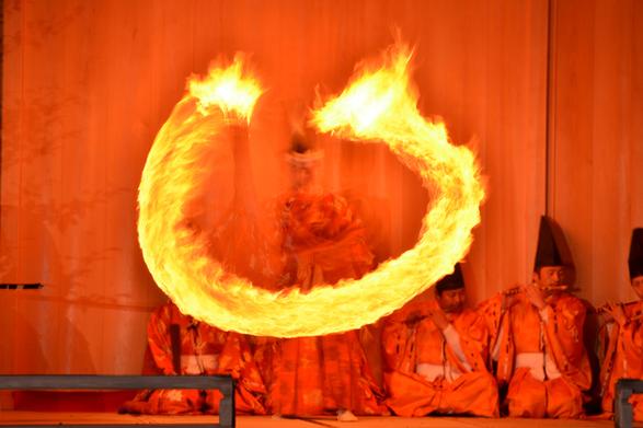 火まつりの様子。写真提供：秋葉山本宮秋葉神社