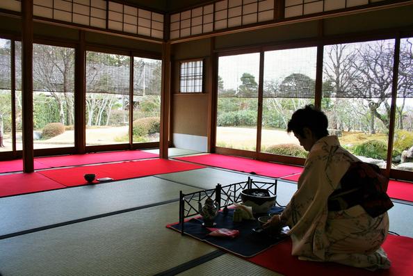 二の丸茶屋は庭園が見どころ