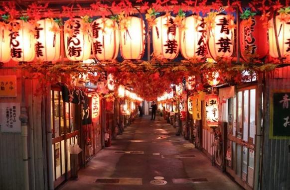 青葉おでん街入口