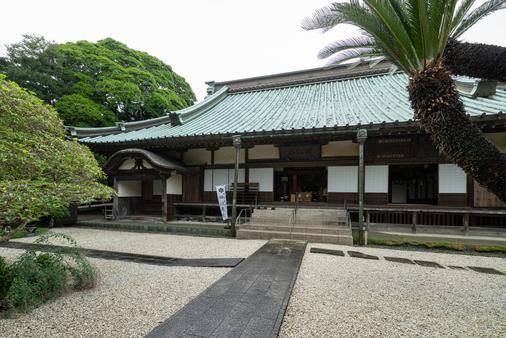 平田寺は1283年の開創。臨済宗の禅寺