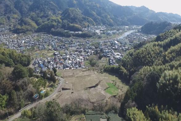 小島陣屋と小島の街並み