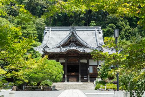 807年、弘法大師によって開かれた修禅寺。鎌倉幕府2代将軍源頼家の菩提寺