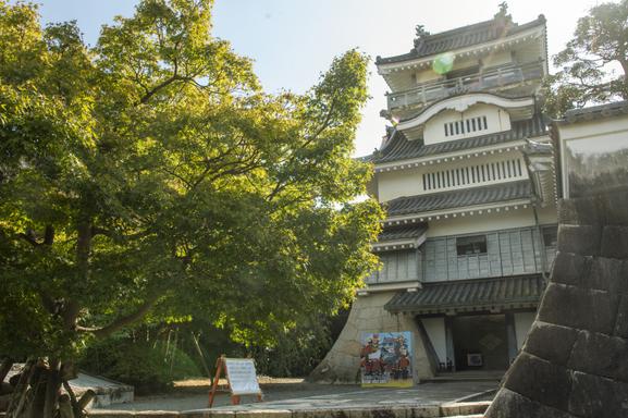 展望台小山城