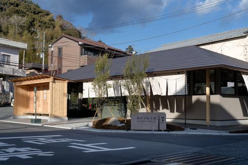修善寺温泉バス停前に誕生したバウム工房 MatoKa