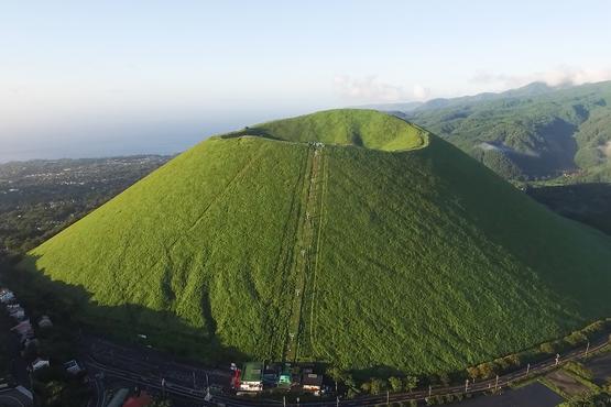 伊豆高原・大室山を徹底解説！リフト情報や四季の絶景までご紹介します