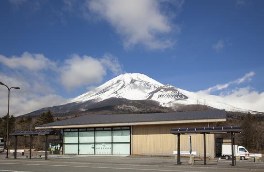 【水ヶ塚公園】二合目からの富士山。絶景と観光。