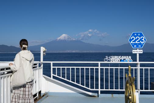 駿河湾フェリーを徹底解説！乗り方や船内設備、周辺スポットまでご紹介します。