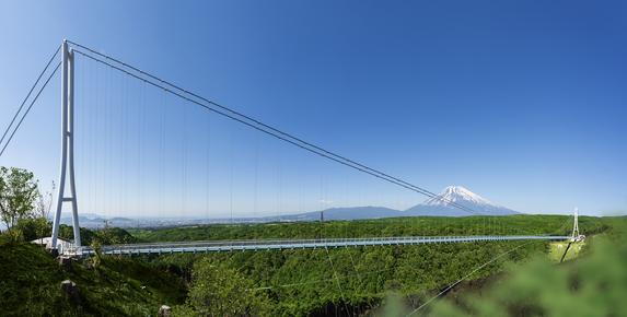 三島スカイウォークと富士山