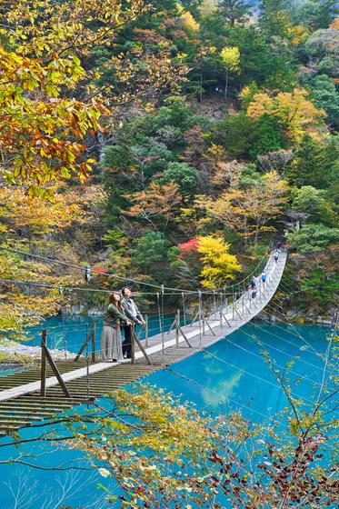 夢のつり橋　秋
