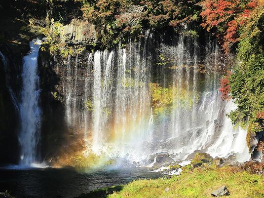 11.白糸の滝