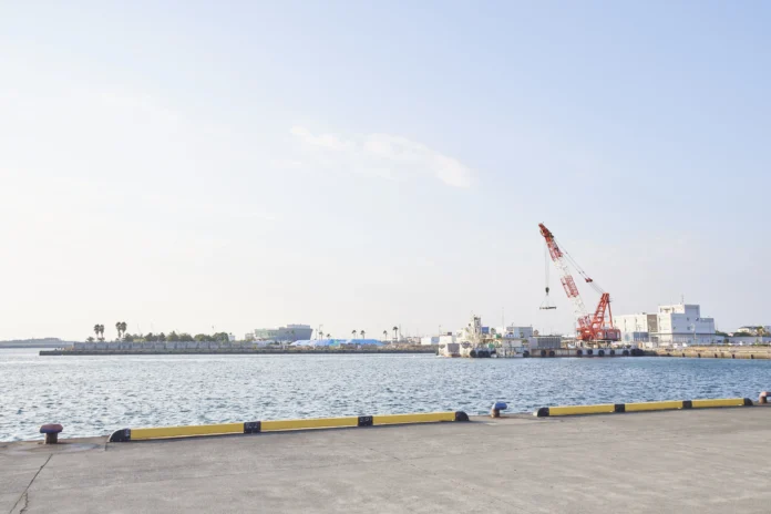 焼津市／マグロとカツオを堪能し、江戸時代から続く集落「花沢の里」と話題の焼津温泉へ