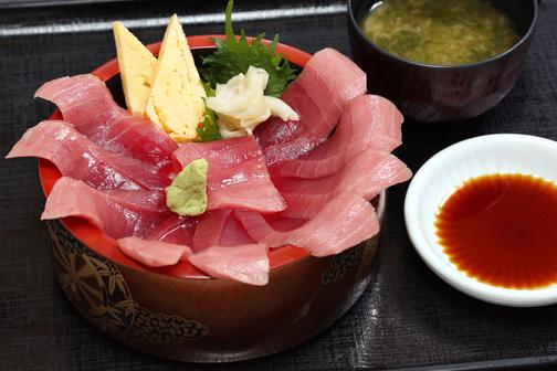 すし道中 やじ喜多　ミナミまぐろ中トロ丼