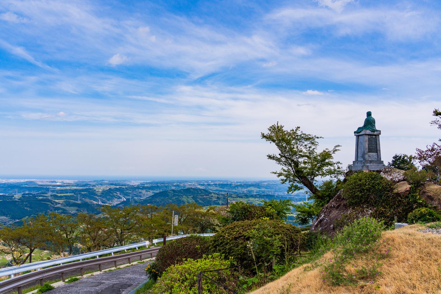 かっぽしテラス（粟ヶ岳世界農業遺産茶草場テラス） | スポット・体験