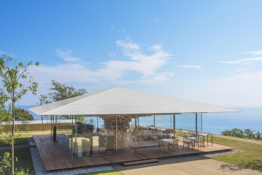美しい自然景観が魅力の園内カフェ「COEDA HOUSE」