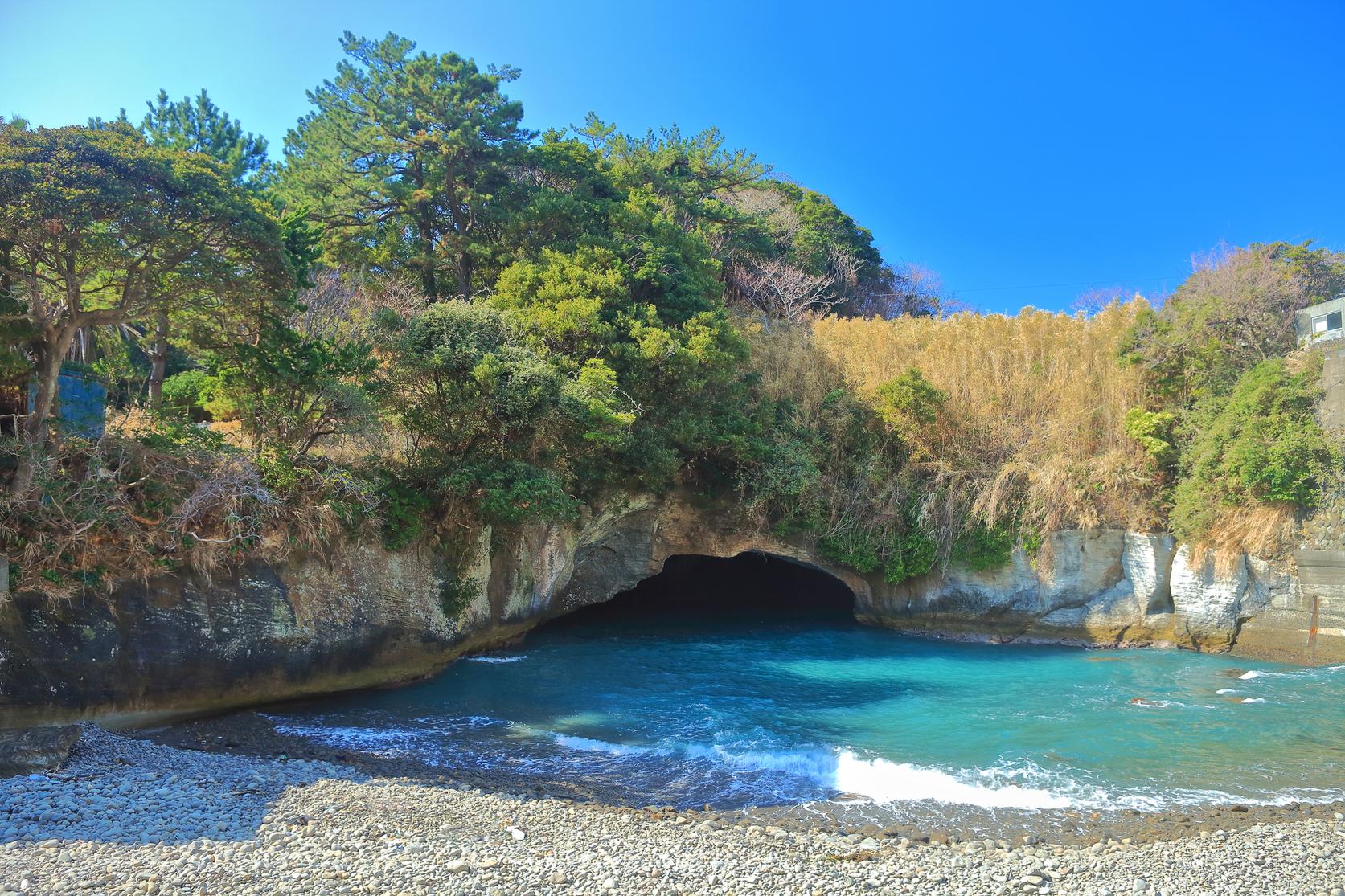 堂ヶ島天窓洞 | スポット・体験 | 【公式】静岡県観光ガイド Hello Navi